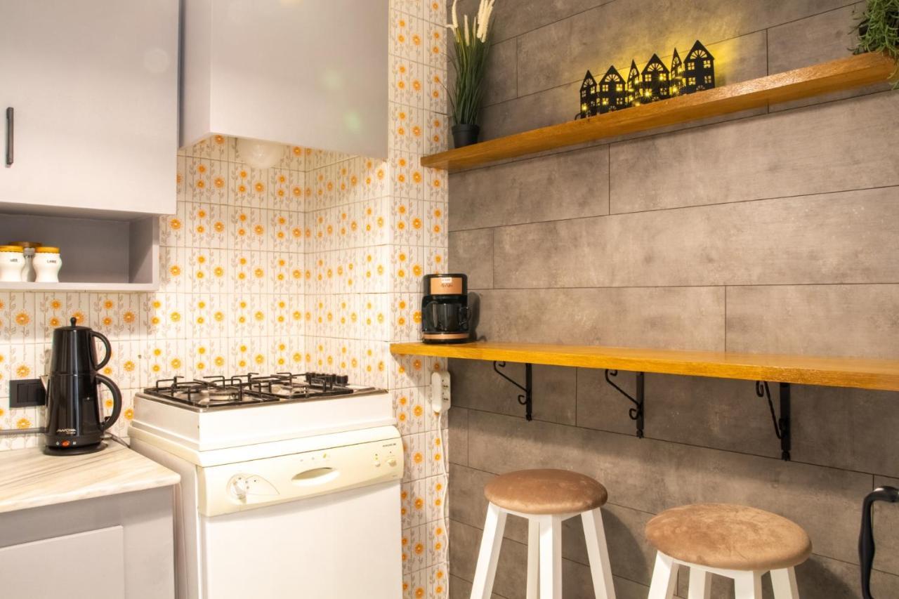 Gorgeous Flat With Balcony In Izmir Konak Apartment Ngoại thất bức ảnh
